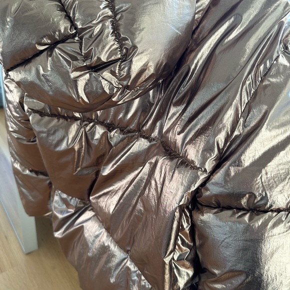 Puffer - Picture 5 of 7